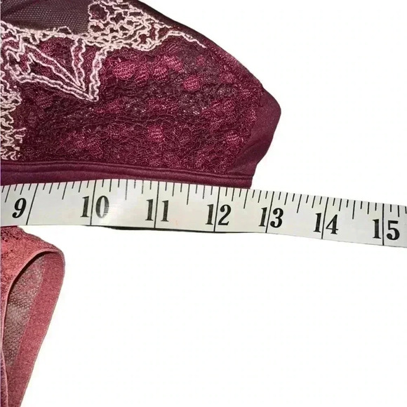 Bundle of 2 Victoria secret/pink size XS bralettes. VGUC.‎ Burgundy & rose - Picture 4 of 13